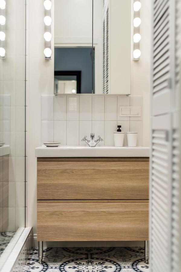 Stylish Apartment In The Heart Of Kaunas Old Town Exterior photo