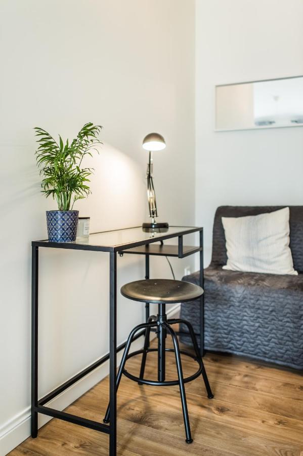 Stylish Apartment In The Heart Of Kaunas Old Town Exterior photo